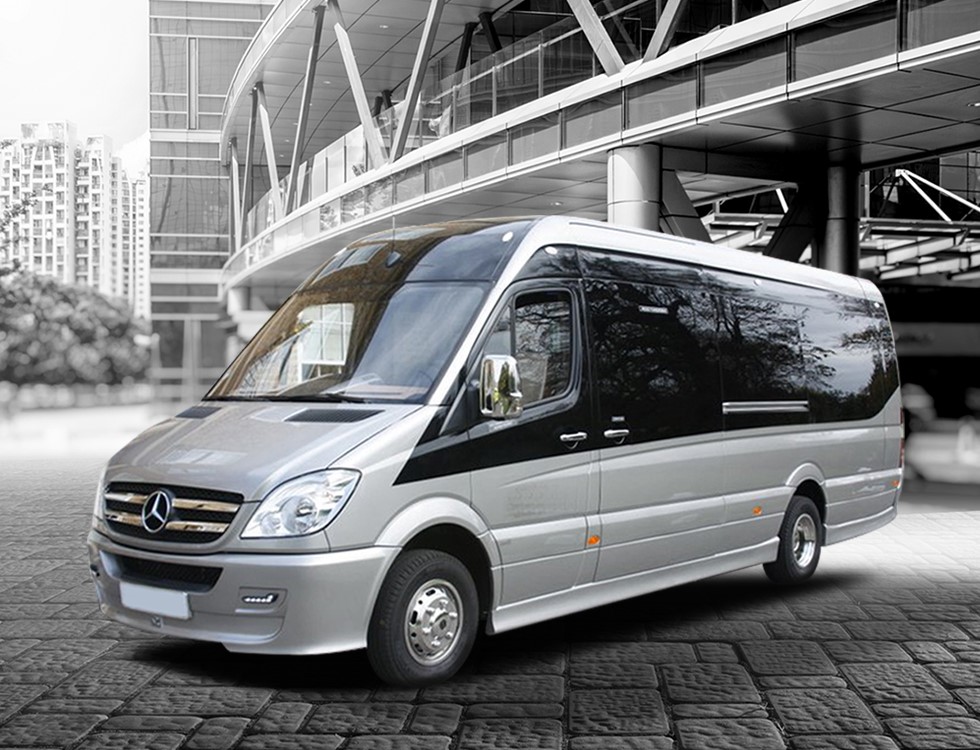 24 Seater Minibus Hire in Edinburgh